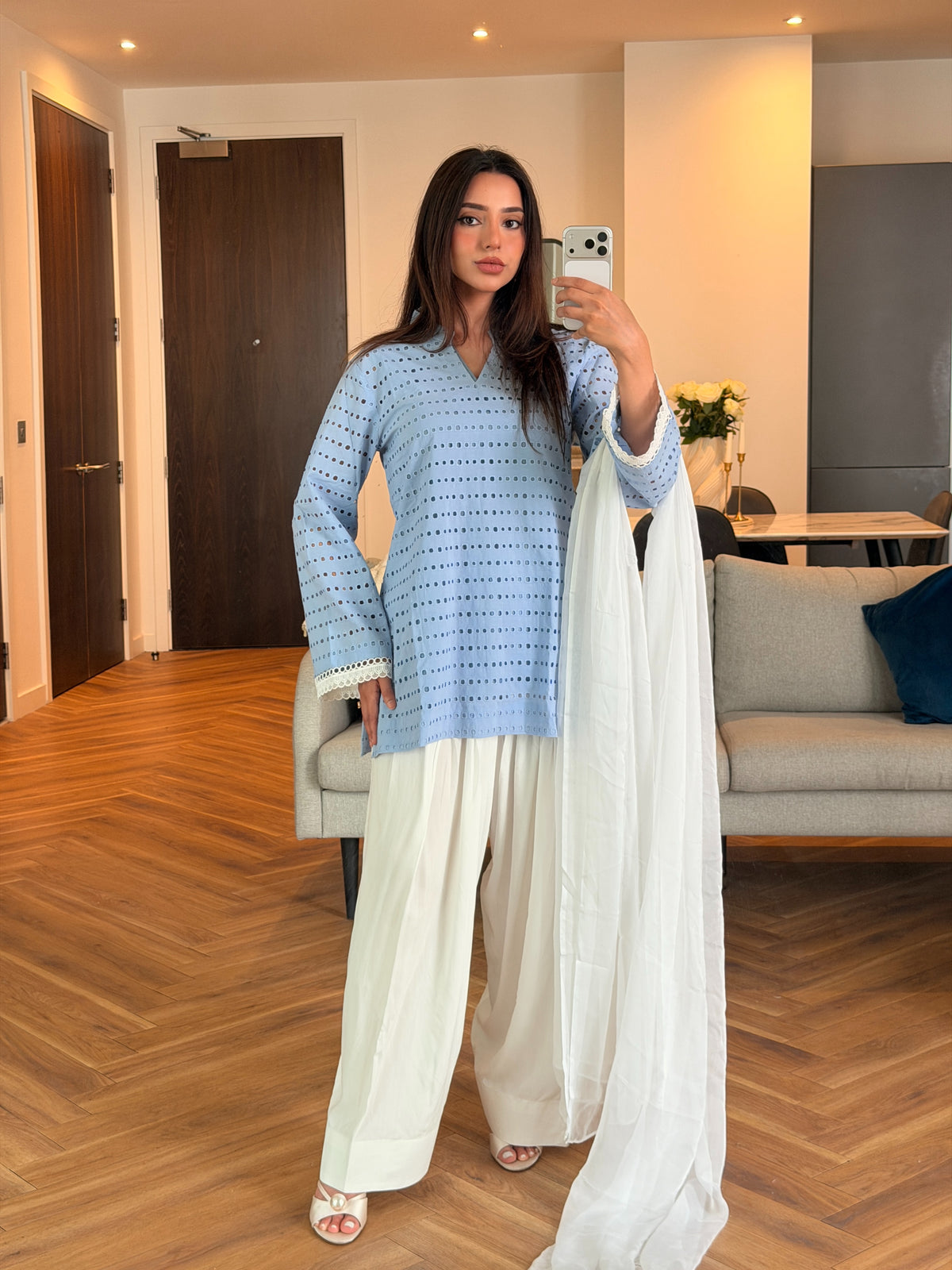 Light blue set